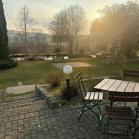 Hotel Am Laerchenberg I Fruehstueck, Wlan, Parkplatz Schirgiswalde-Kirschau Extérieur photo